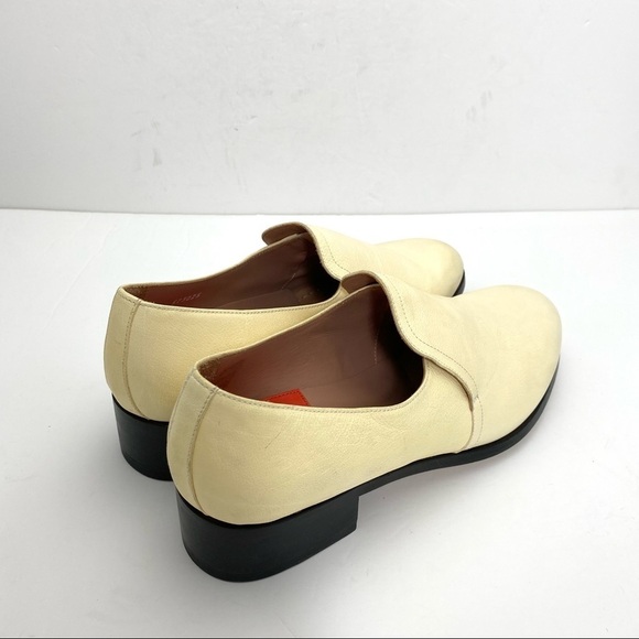 Paul Smith Slip on Leather Classic Loafer in Cream - Picture 8 of 11